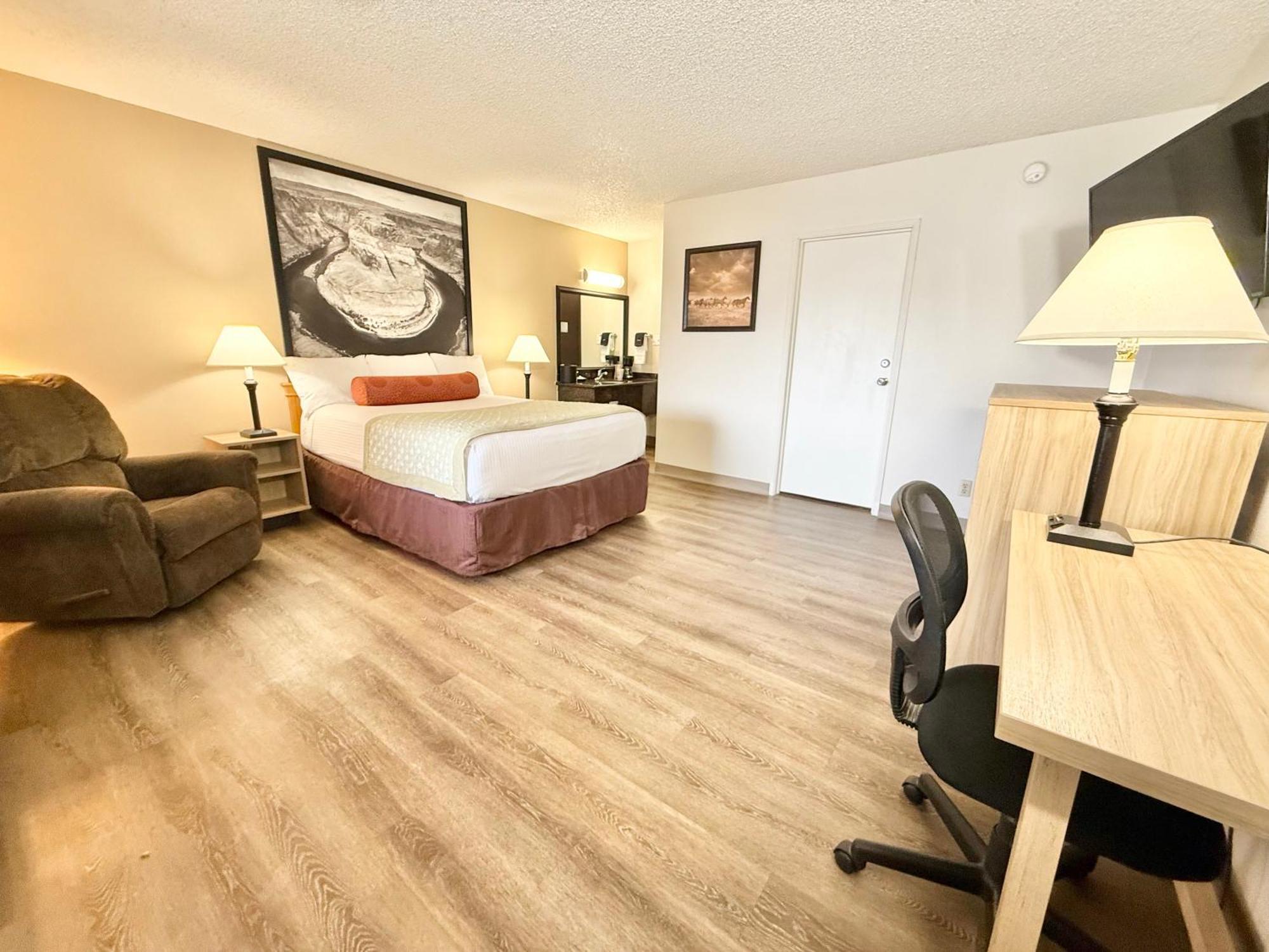 Super 8 By Wyndham Salina/Scenic Hills Area Ξενοδοχείο Εξωτερικό φωτογραφία